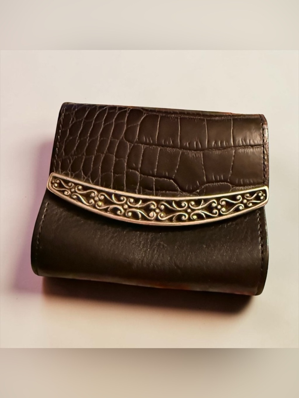 Brighton • Black Croc-Textured Leather Wallet with Silver Filigree Bar